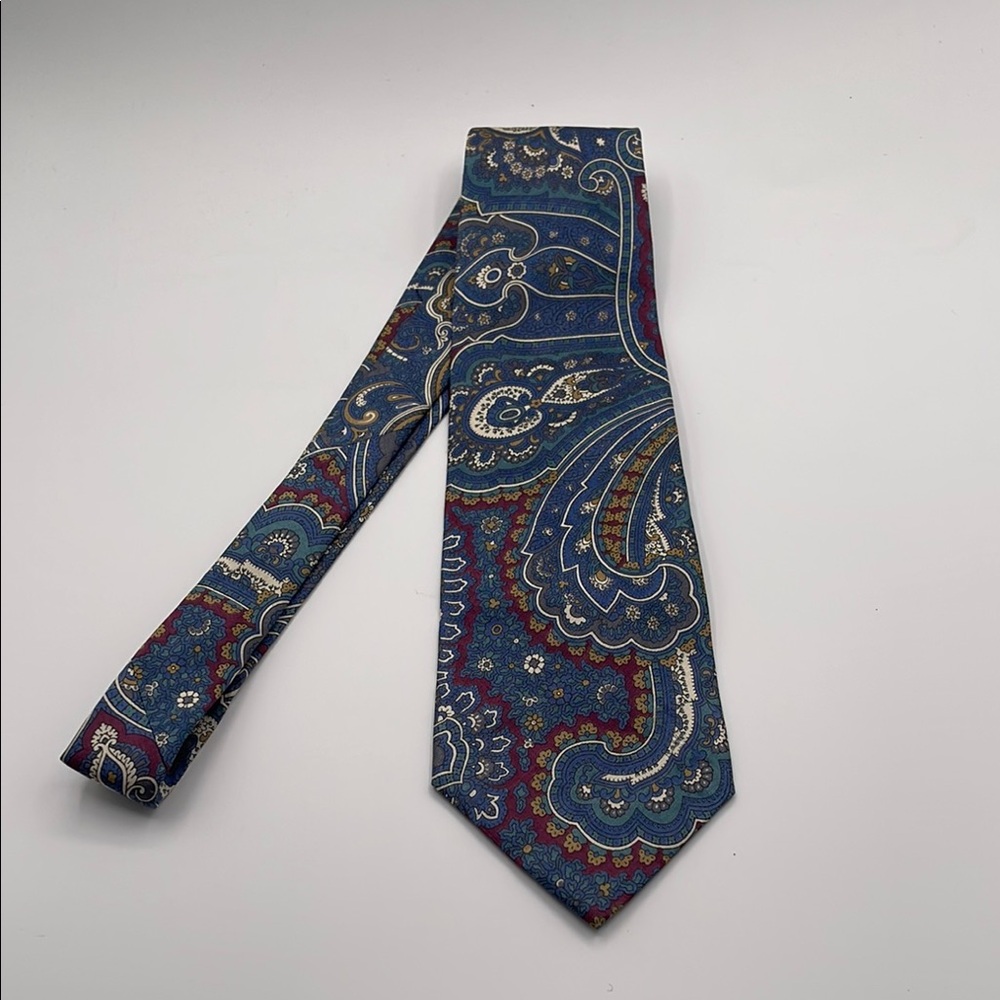 05.31.25_10_ Tie Tree of California Paisley Blue and Red Men's Tie